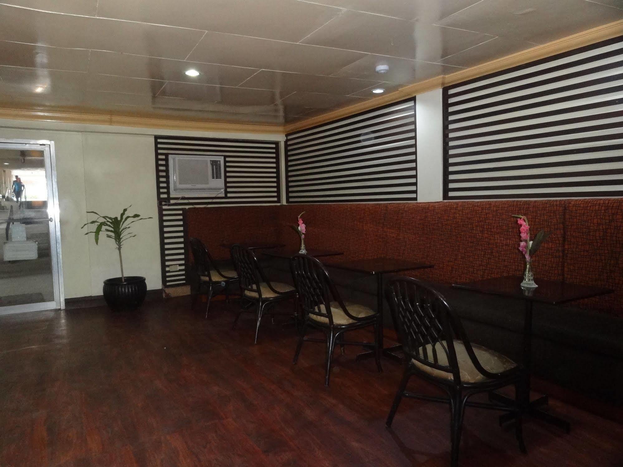 Hotel Cesario Lapu-Lapu City Eksteriør billede