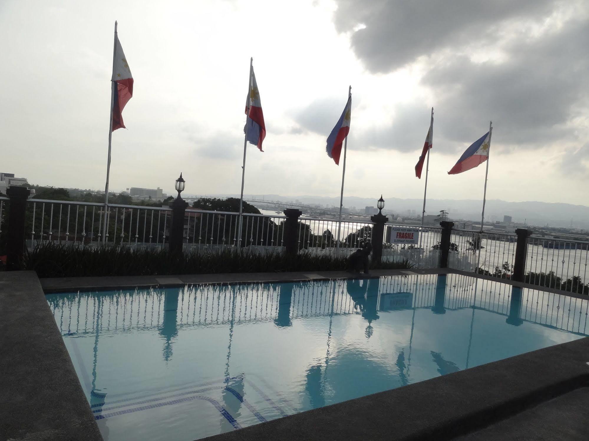 Hotel Cesario Lapu-Lapu City Eksteriør billede