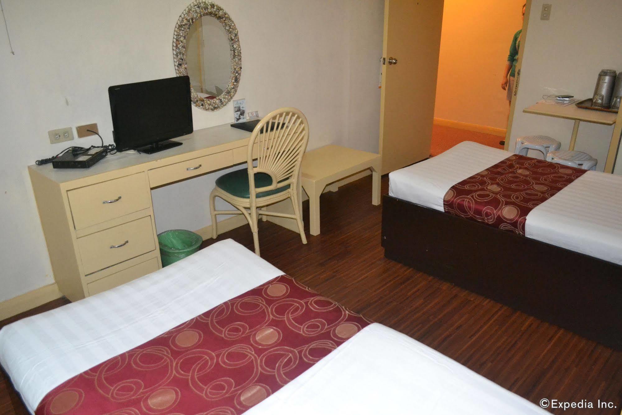 Hotel Cesario Lapu-Lapu City Eksteriør billede