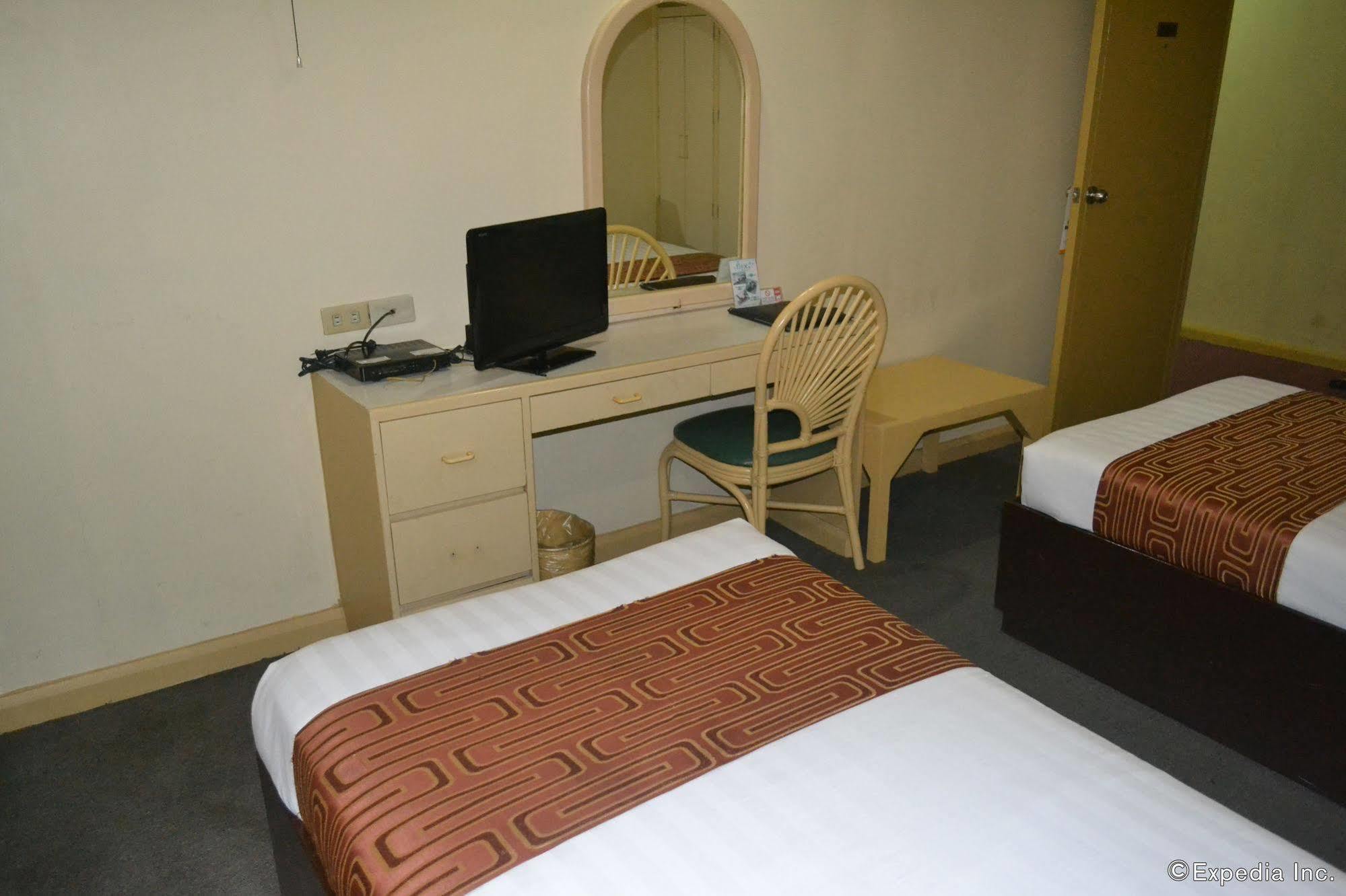 Hotel Cesario Lapu-Lapu City Eksteriør billede